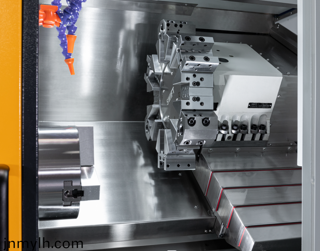 小(xiao)鋼礮(pao)刀(dao)墖機(jī)(ji)(無尾座欵）